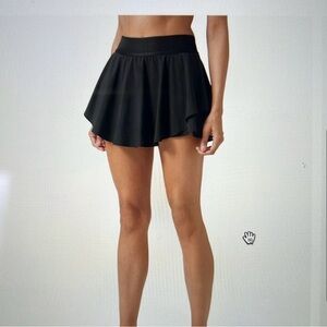 Lululemon court rival high rise tennis skirt. Brand new condition